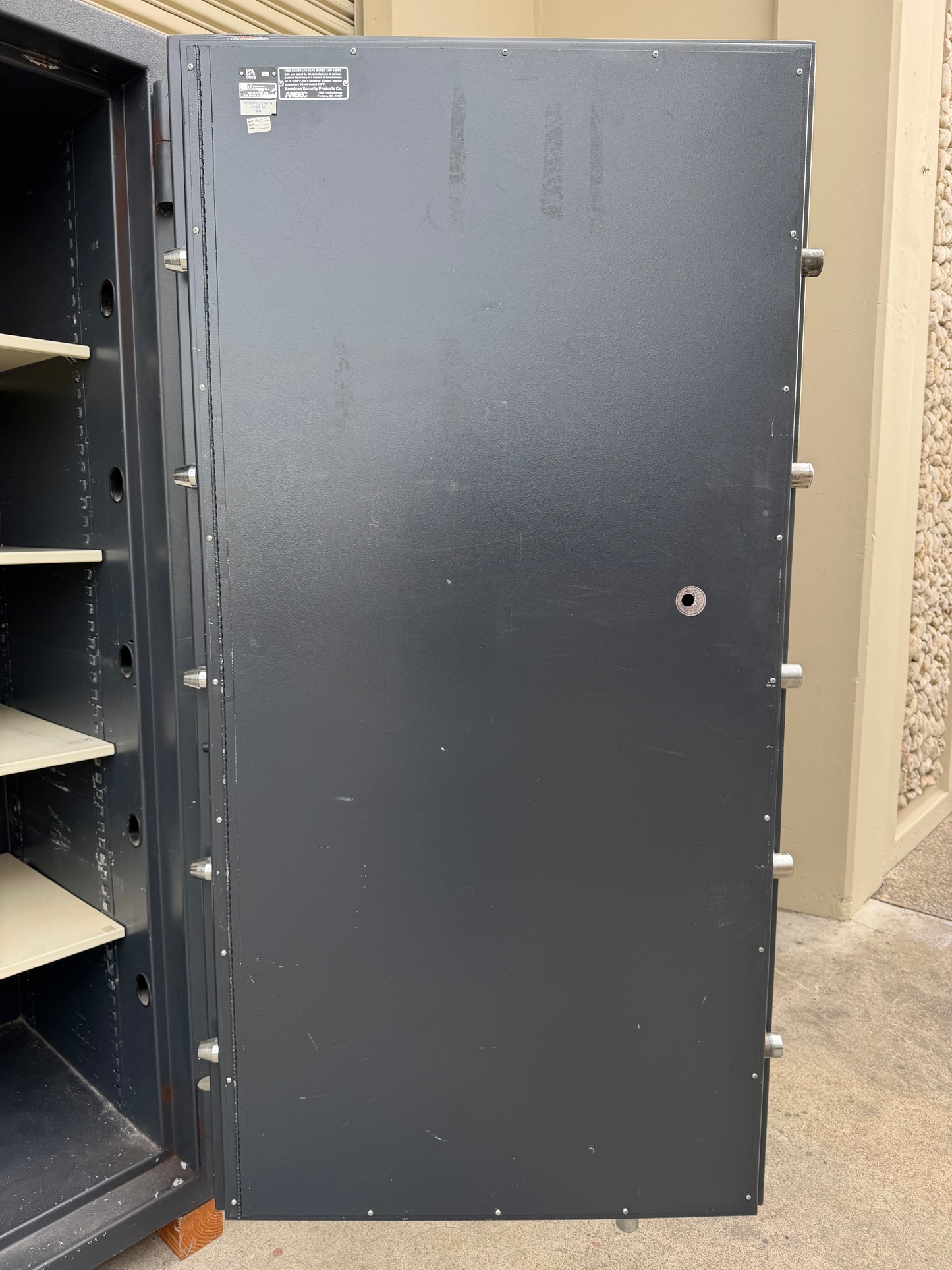 AmVault CF7236 TL-30 HIGH SECURITY SAFE