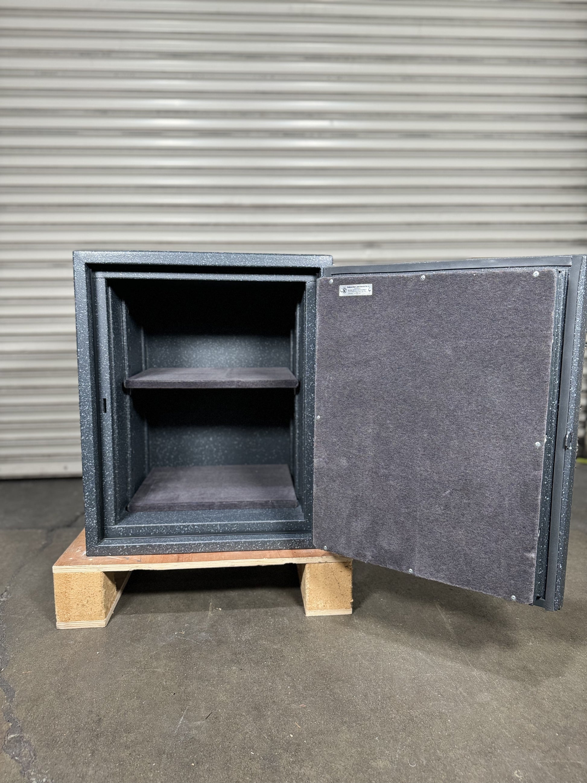 AMSEC BF2116 UL Listed Fire Rated Burglary Safe - California Safe & Lock