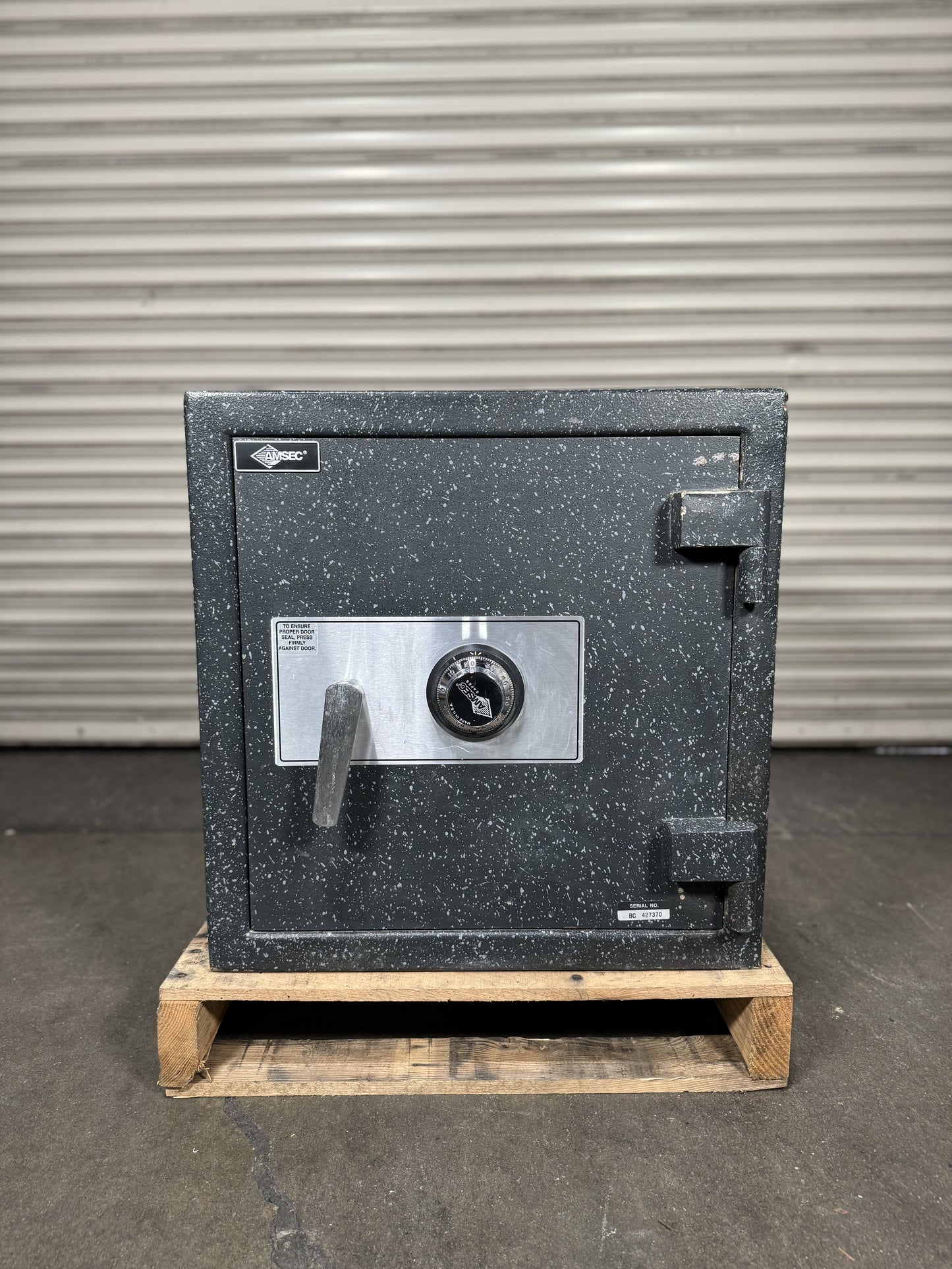 AMSEC BF1716 American Security Burglary and Fire Safe - California Safe & Lock