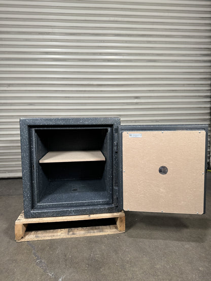 AMSEC BF1716 American Security Burglary and Fire Safe - California Safe & Lock