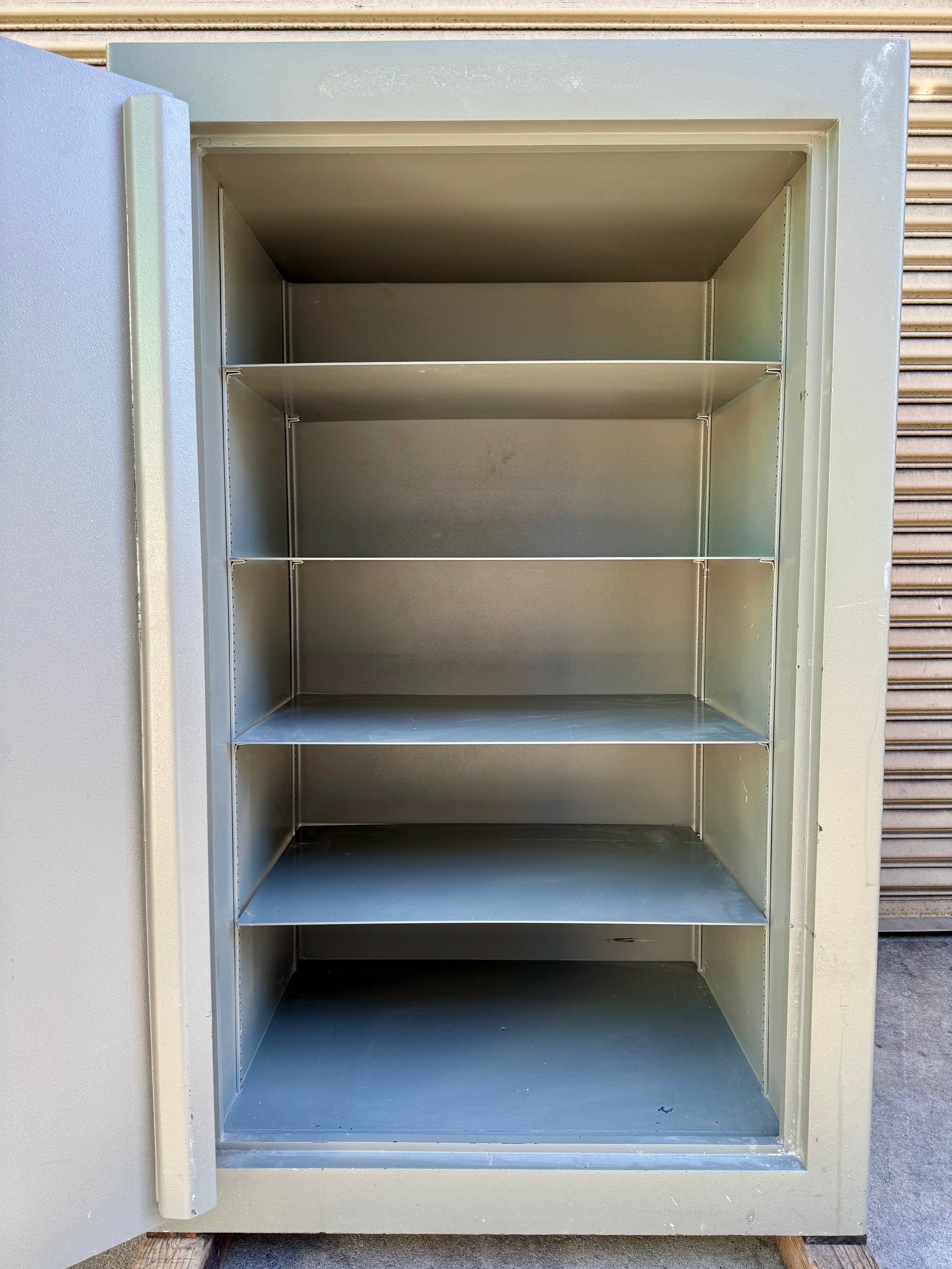 AmSec/Star TL-15 - California Safe & Lock