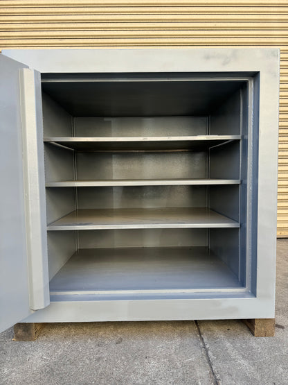 AmVault TL-30 Burglary Safe - California Safe & Lock