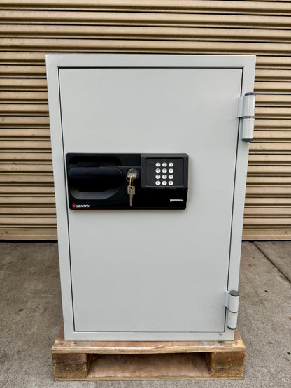 Sentry S6770 - California Safe & Lock