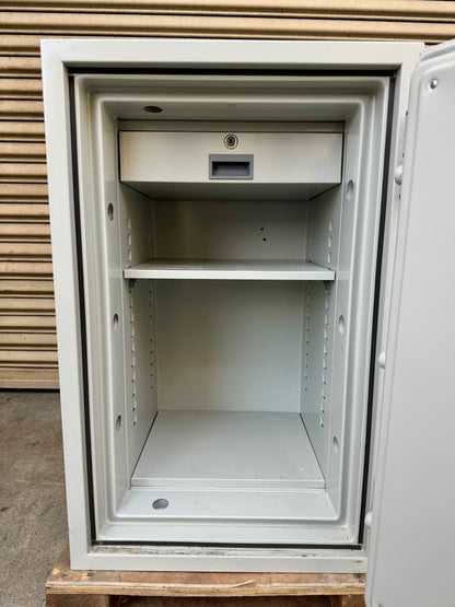 Sentry S6770 - California Safe & Lock