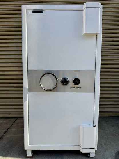 The Bernardini GV4720 Safe - California Safe & Lock
