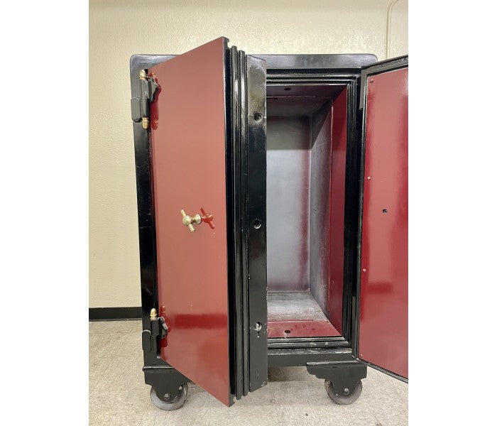 Antique Safe - California Safes